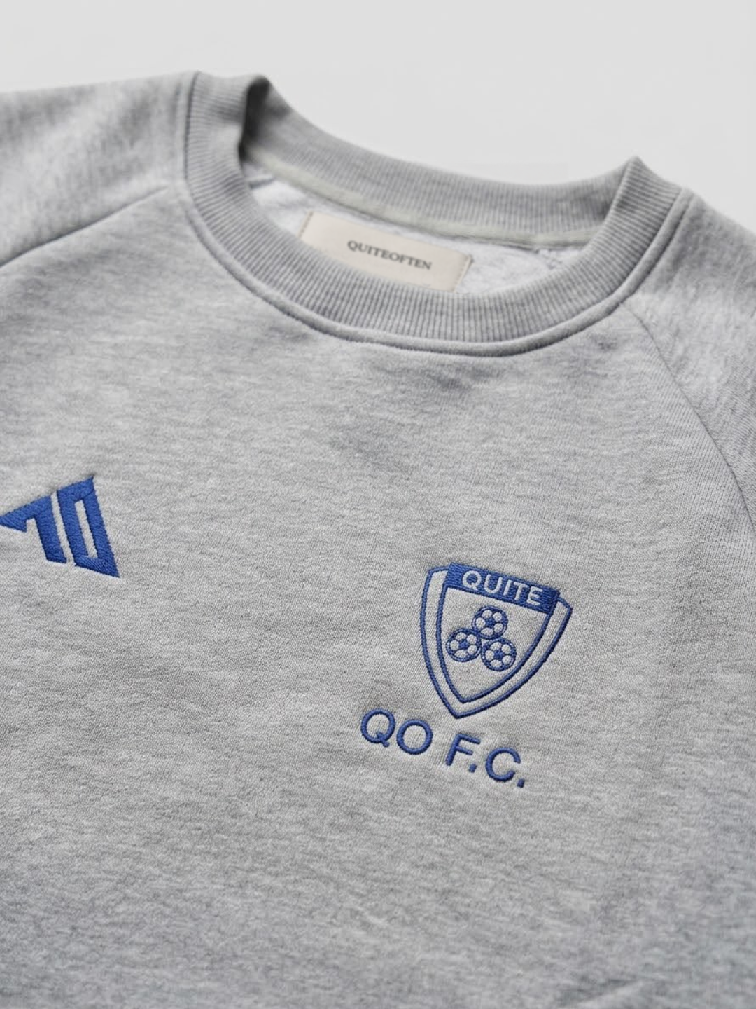 GREY FOOTBALL SWEATSHIRT