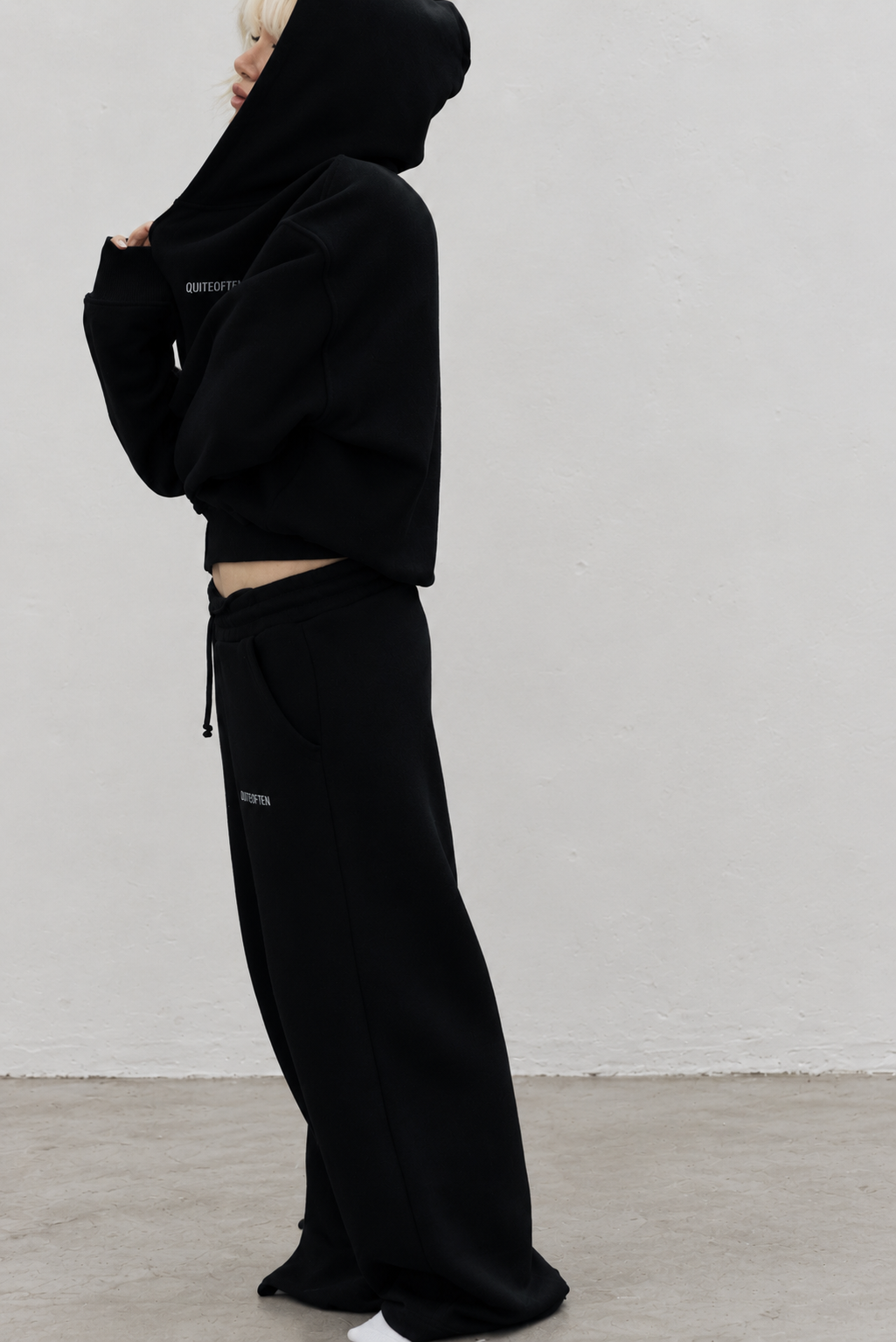 BLACK UNIFORM HOODIE