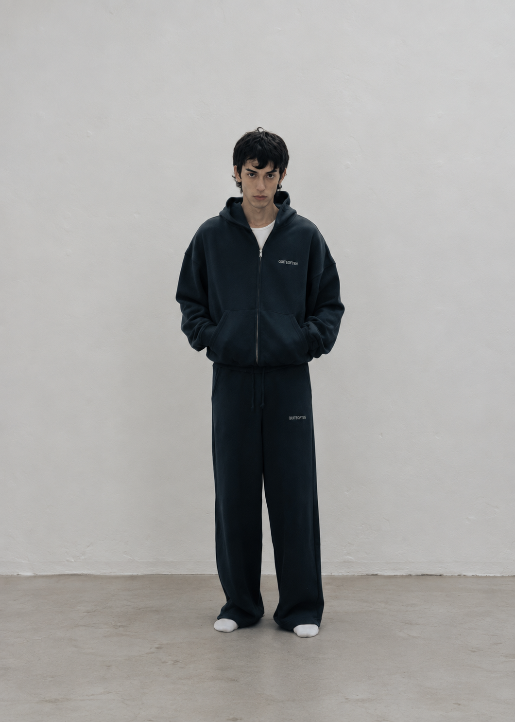 BLACK UNIFORM SWEATPANTS