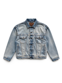 LIGHT WASH DENIM JACKET