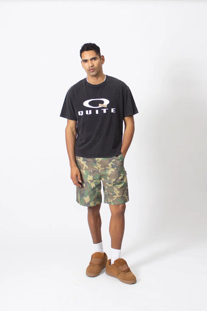 BLACK BOOTLEG LOGO TEE