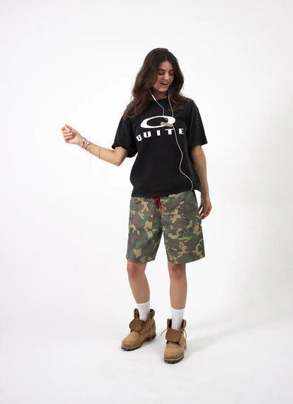 BLACK BOOTLEG LOGO TEE