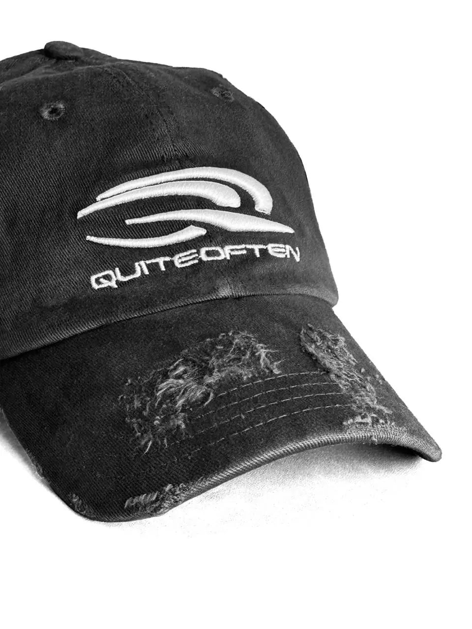 BLACK DISTRESSED SPORTS LOGO HAT