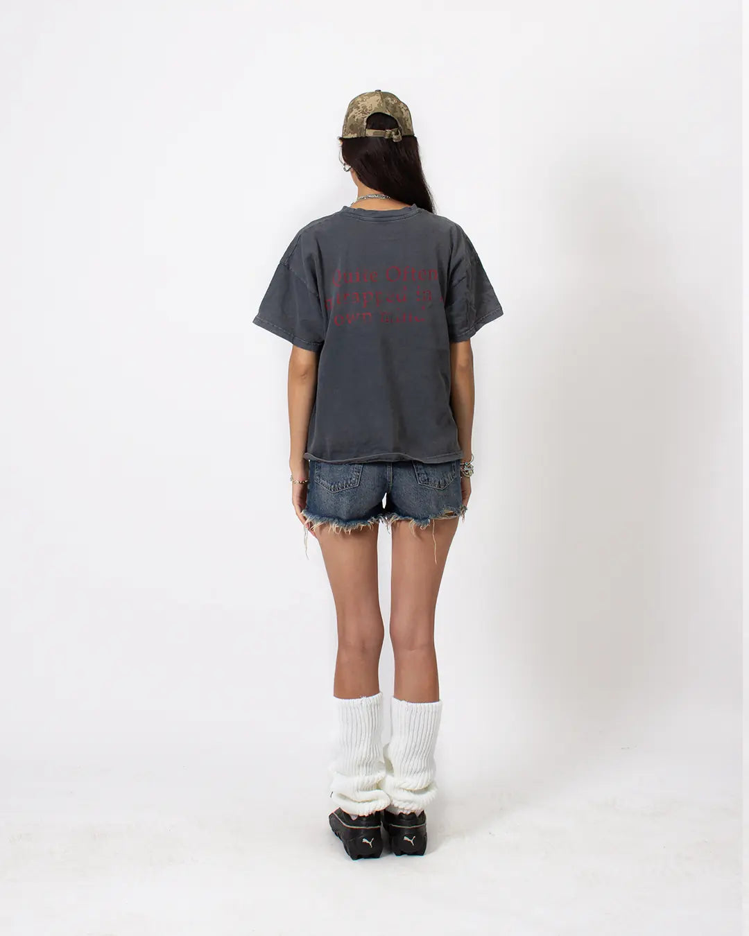 GREY CROPPED TRAUMA STAR TEE