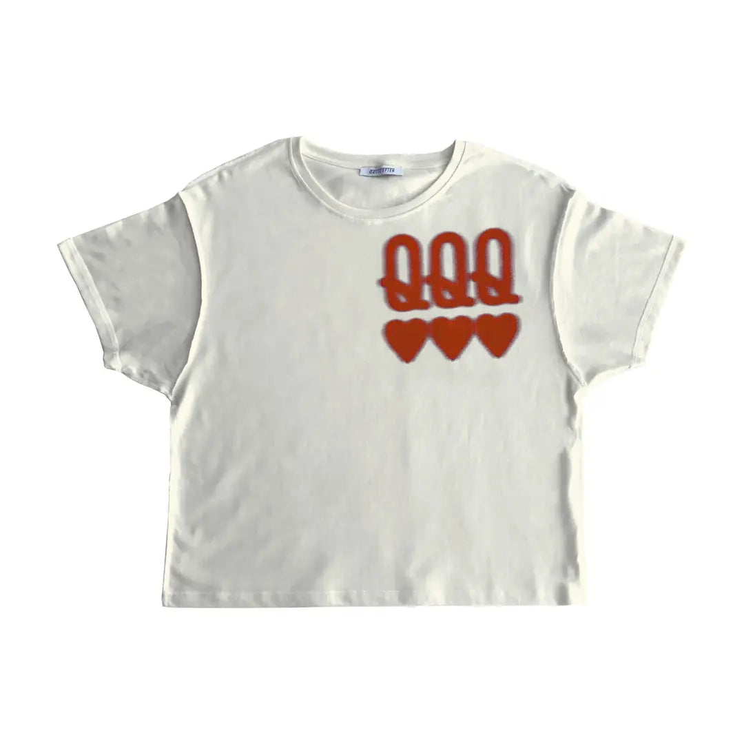QUEEN OF HEARTS TEE