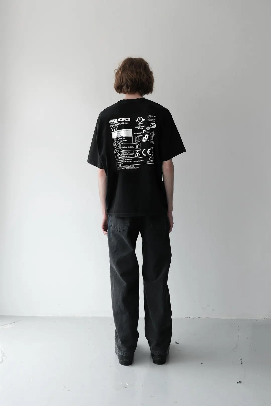 BATTERY TEE BLACK