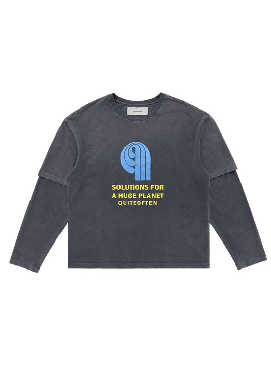 DARK GREY PLANET LONGSLEEVE